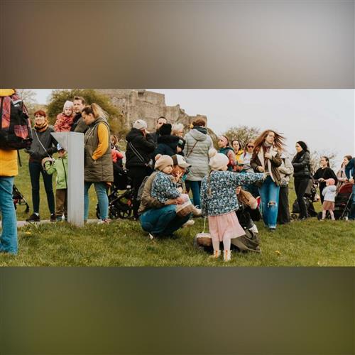 (Jar)mok na hrade Devín