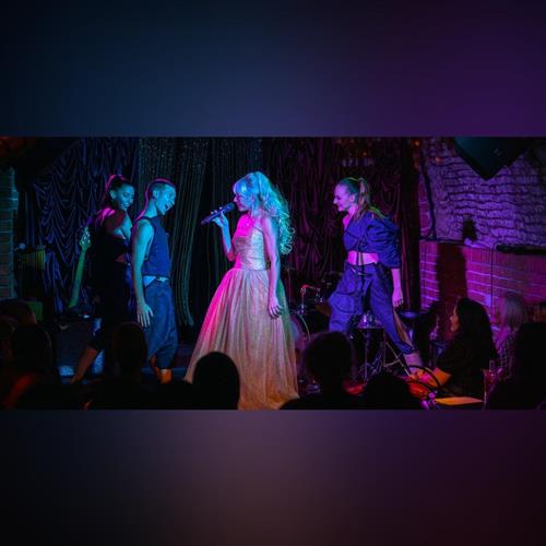 NOC NA BROADWAY: The Only Helga Show