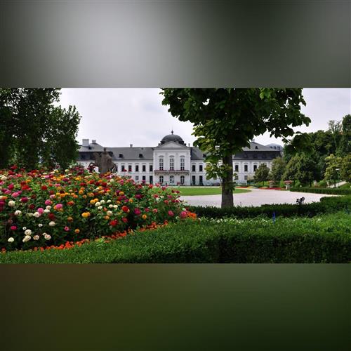 Letná bratislavská univerzita seniorov – Grasalkovičova záhrada