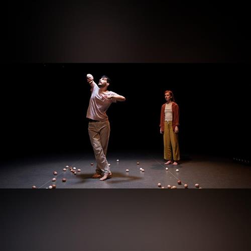 Motion on Peas: Egg Talks  / performance & workshop