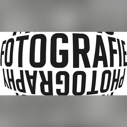 Měsíc fotografie 2025: Silent Edges, Štěpánka Stein a kolektiv autorek mladé české fotografie