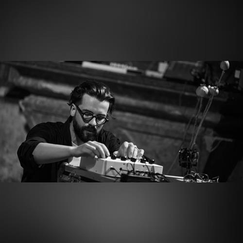 Štefánik — Kinetic Composition