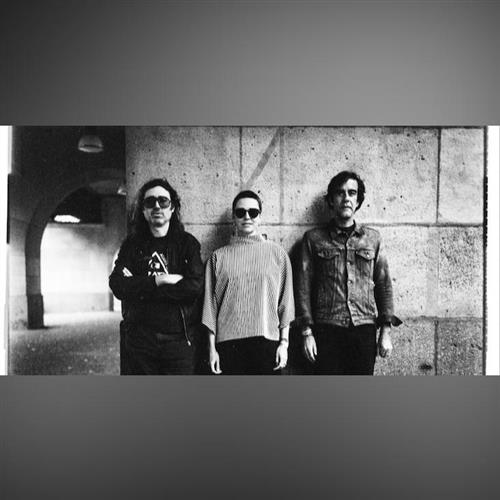 A Place To Bury Strangers + support: Kontravoid