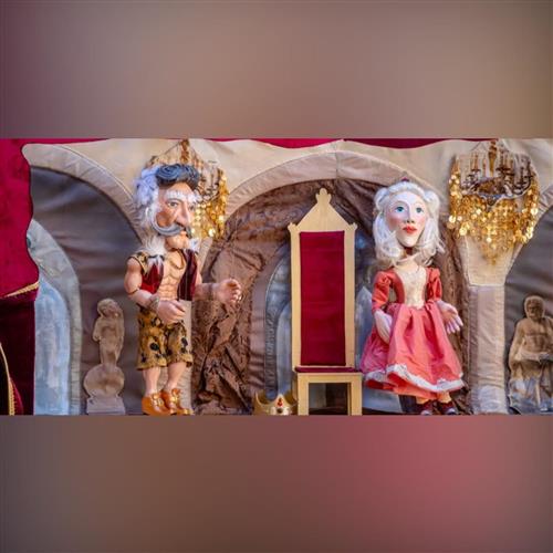 Divadlo na hojdačke: Tajomstvo dračieho úsmevu