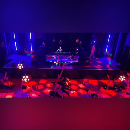 Techno pilates s Djkou