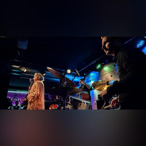 Kateřina Steinerová & HER SWING BOYS