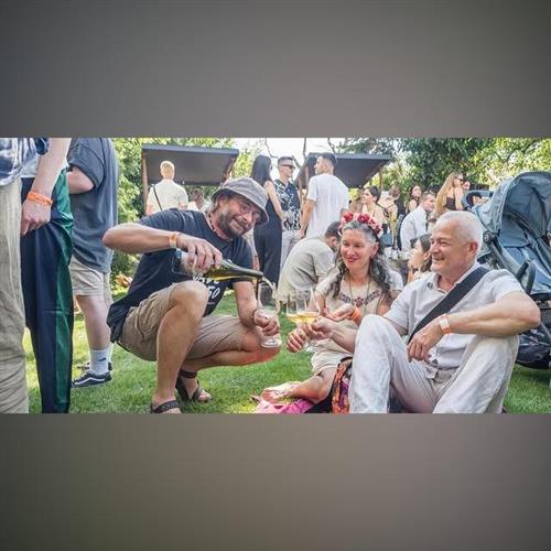 Koncert v záhrade u Vlašičov
