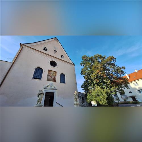 Svetový deň cestovného ruchu - Prehliadka kláštora a Kostola Najsvätejšej Trojice v Pezinku